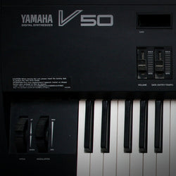 Logo di Yamaha V50