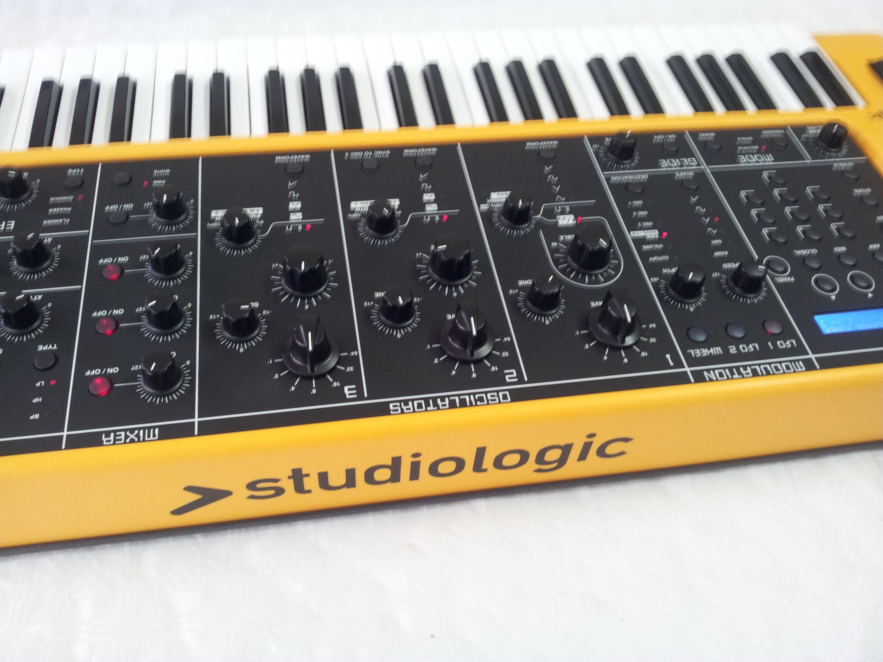 STUDIOLOGIC SLEDGE | Synthcloud Libraries