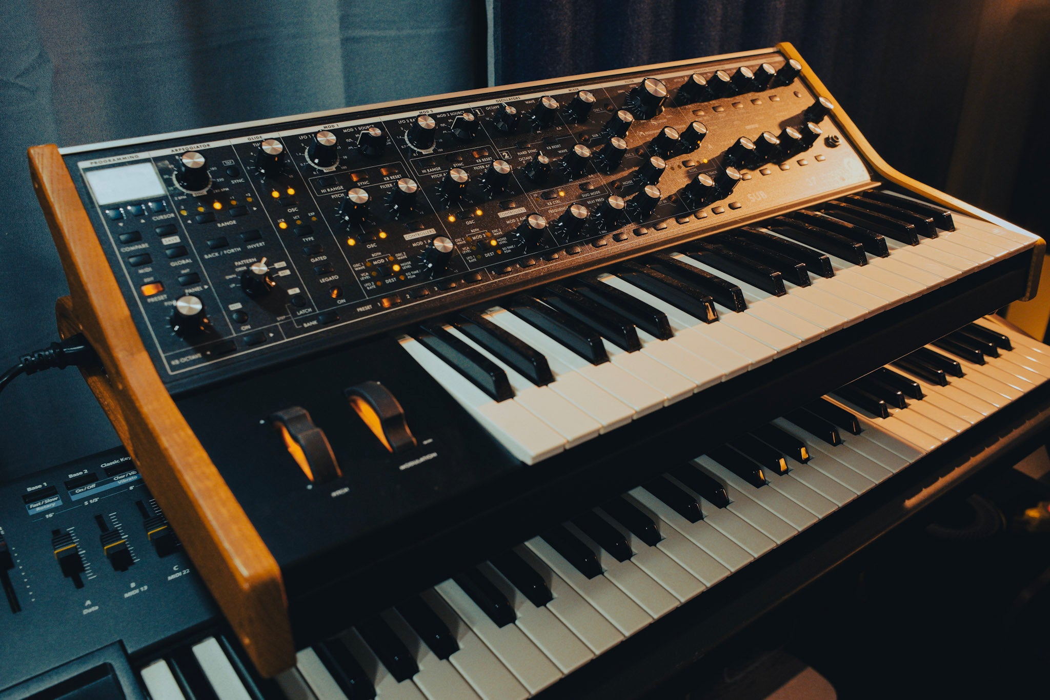 Moog Subsequent 37 Synth | Synthcloud Libraries