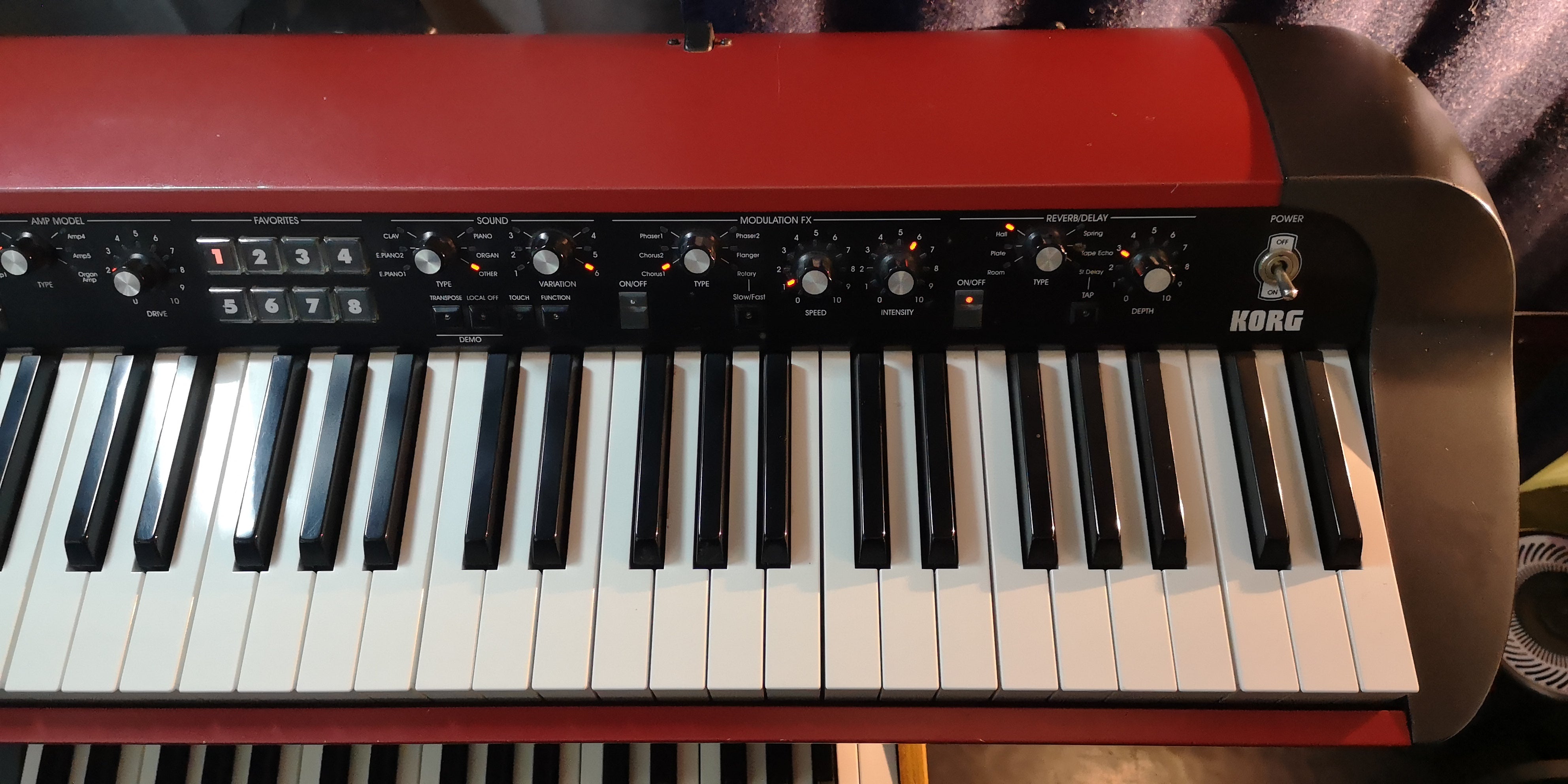 KORG SV1 73 RED